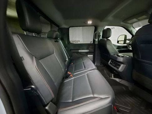 Used 2024 Ford F250 Lariat w/ Lariat Ultimate Package image 30
