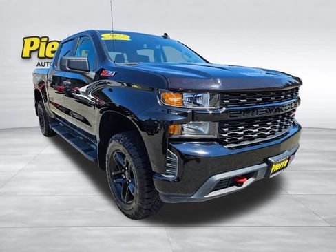 Used 2022 Chevrolet Silverado 1500 Custom Trail Boss w/ Midnight Edition AWD/4WD image 8