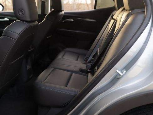 Used 2025 Buick Envision Preferred image 32