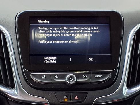 Used 2023 Chevrolet Equinox Premier image 14