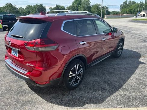 Used 2020 Nissan Rogue SV w/ Sun & Sound Touring Package AWD/4WD image 5