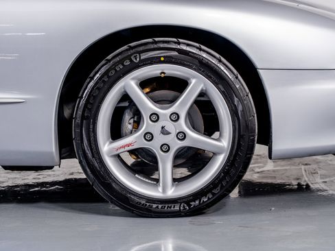 Used 1997 Pontiac Firebird Formula image 8