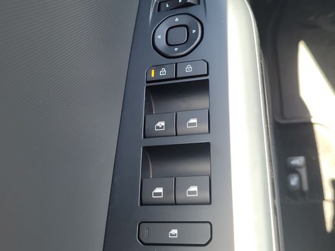 New 2026 Kia K4 FWD image 23