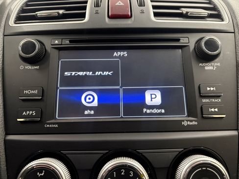 Used 2015 Subaru Crosstrek 2.0i AWD/4WD image 13