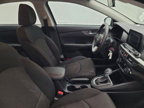 Used 2019 Kia Forte LXS FWD image 21