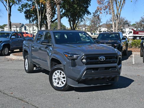 Certified 2024 Toyota Tacoma SR image 6