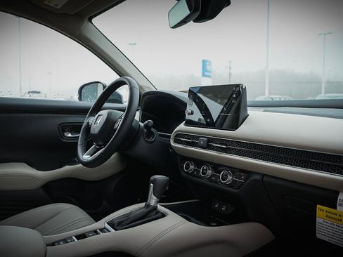 New 2026 Honda HR-V EX-L image 27