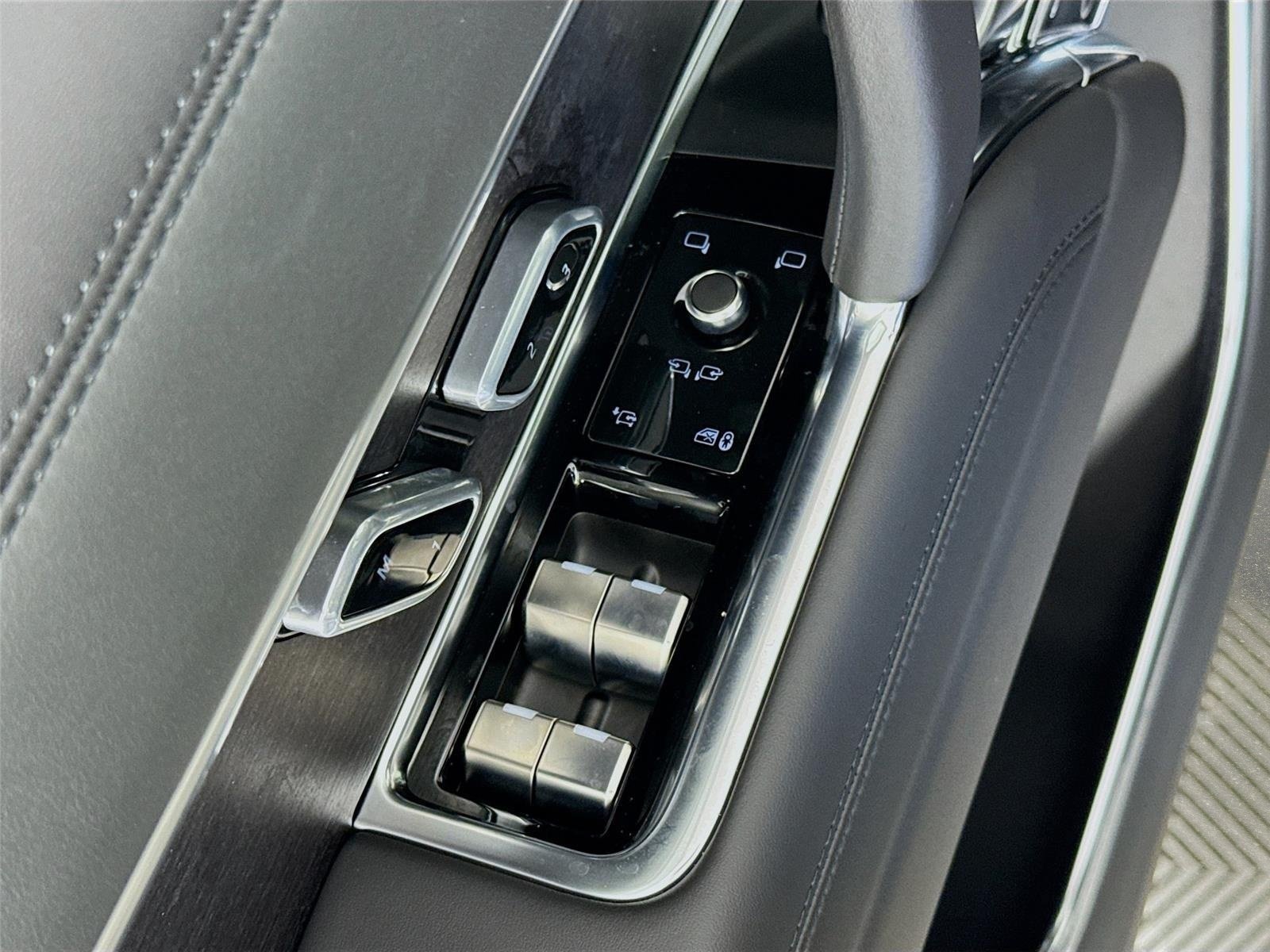 New 2026 Land Rover Range Rover SE AWD/4WD image 20