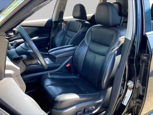 Used 2016 Nissan Murano SL w/ SL Technology Package FWD image 8