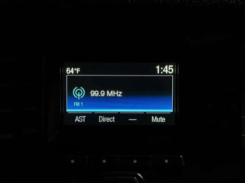 Used 2017 Ford Expedition XLT AWD/4WD image 21