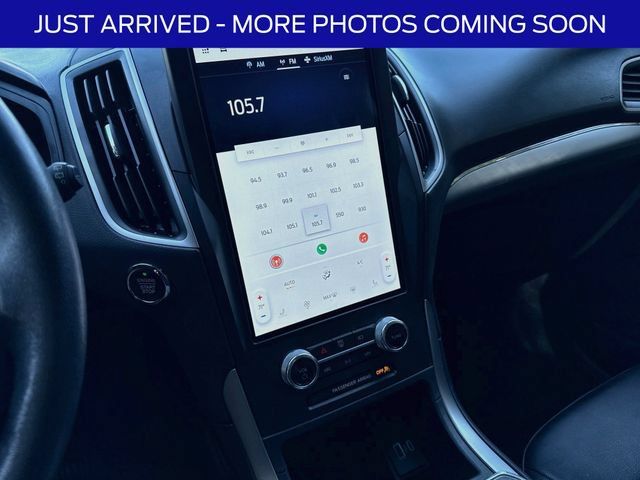 Used 2022 Ford Edge SEL AWD/4WD image 13