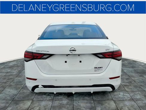 Used 2022 Nissan Sentra SV image 4
