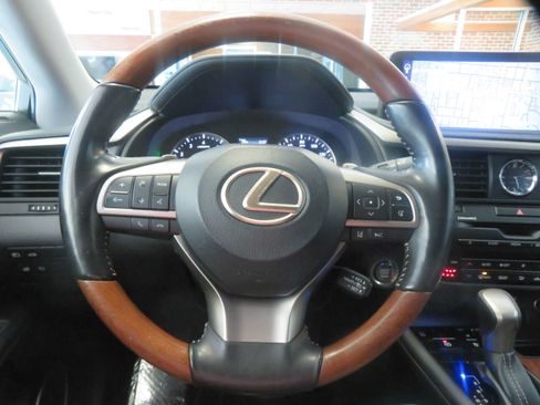 Used 2021 Lexus RX 350L FWD w/ Premium Package image 29