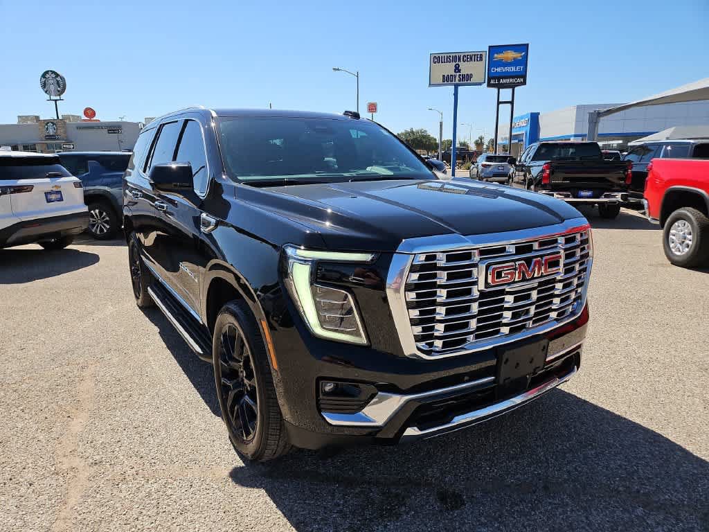Used 2026 GMC Yukon Denali w/ LPO, Floor Liner Package AWD/4WD image 2