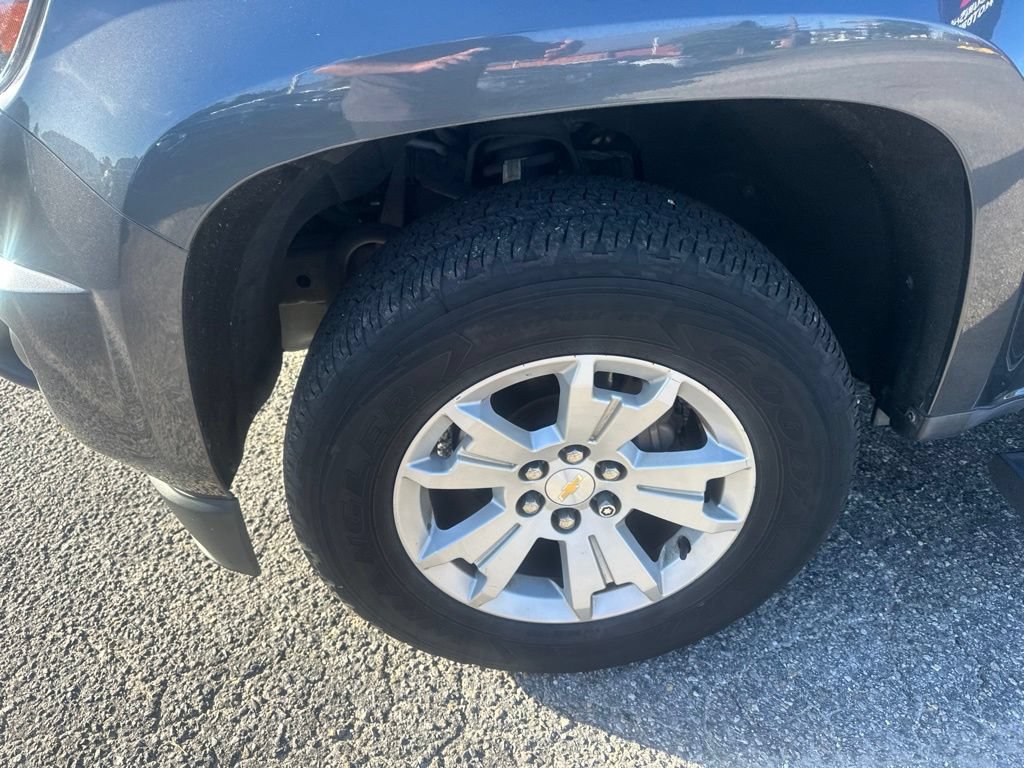 Used 2017 Chevrolet Colorado LT w/ LT Convenience Package RWD image 10