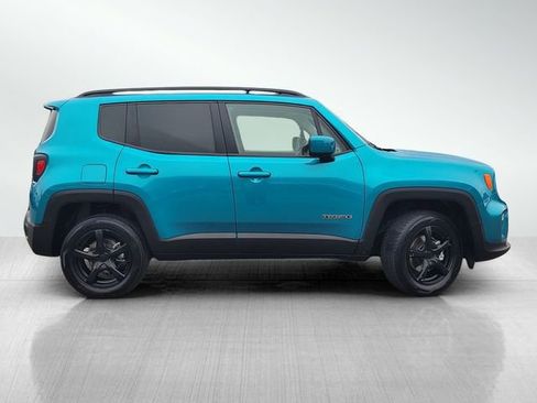 Used 2021 Jeep Renegade Latitude w/ Sun & Sound Group image 3