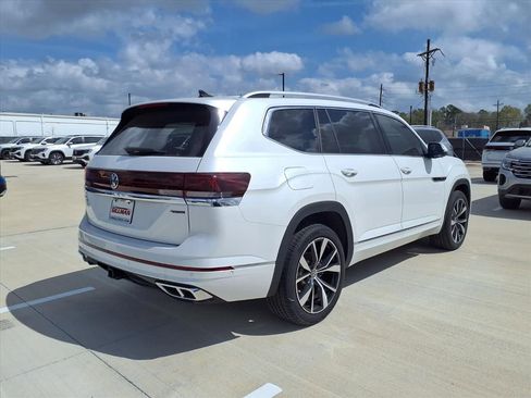 New 2026 Volkswagen Atlas SEL Premium R-Line AWD/4WD image 5