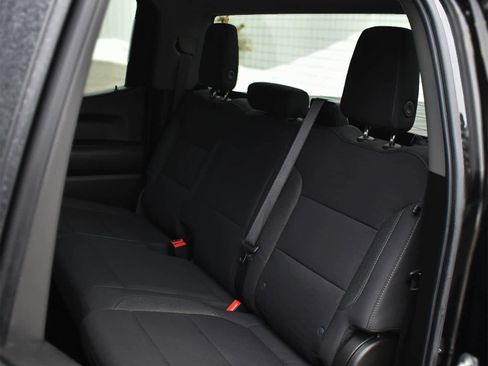 Used 2022 Chevrolet Silverado 1500 Custom w/ Rally Edition image 11