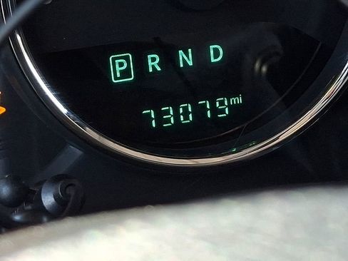 Used 2018 Jeep Wrangler Unlimited Sahara w/ Connectivity Group image 17