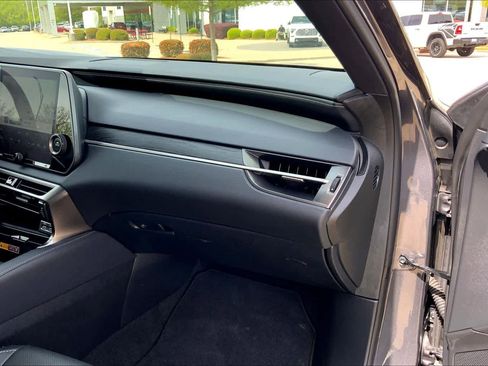 Used 2024 Lexus RX 350 Premium w/ Accessory Package (Z1) AWD/4WD image 19
