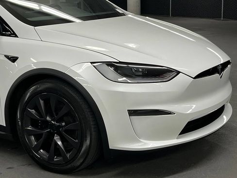 Used 2023 Tesla Model X AWD/4WD image 43