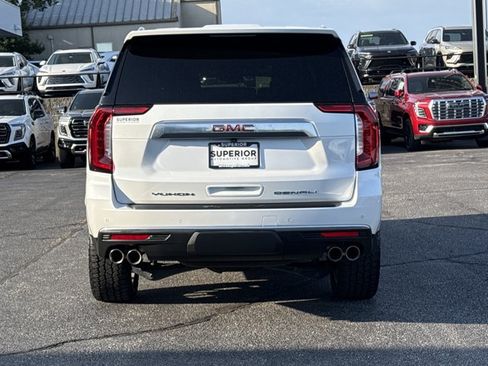 Used 2024 GMC Yukon Denali AWD/4WD image 4