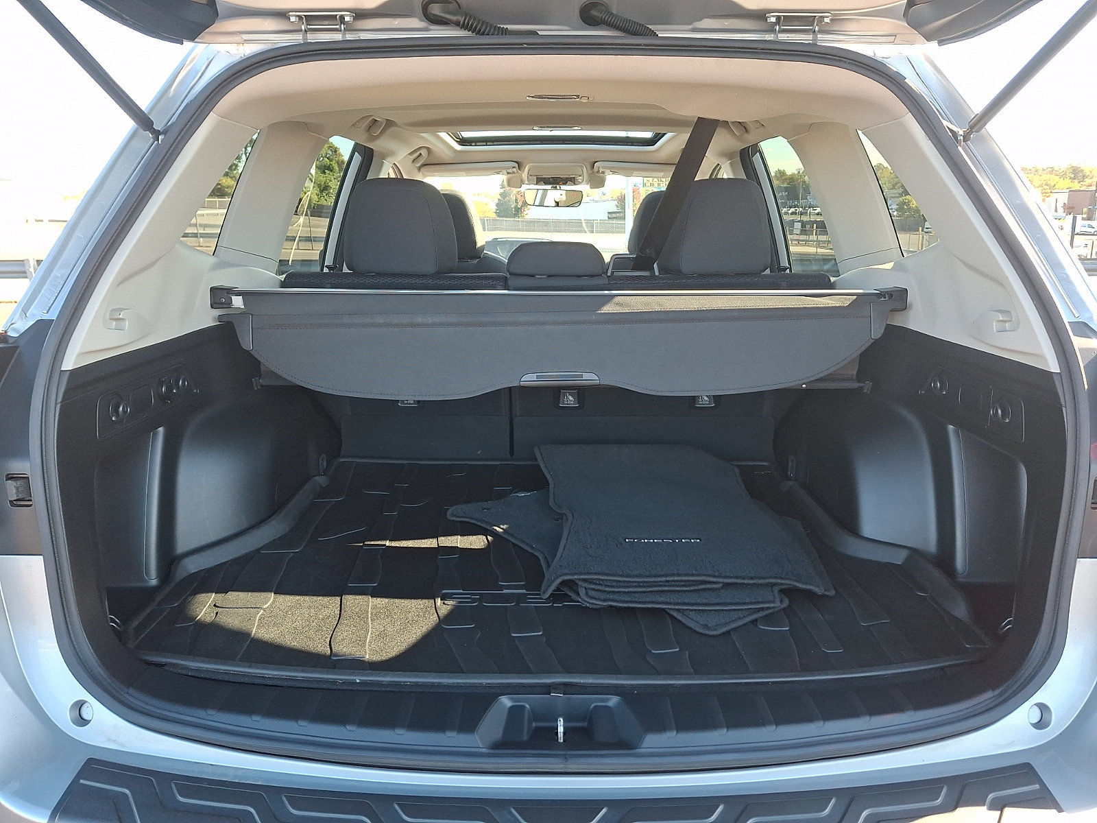 Used 2019 Subaru Forester Premium w/ Popular Package #1 AWD/4WD image 30