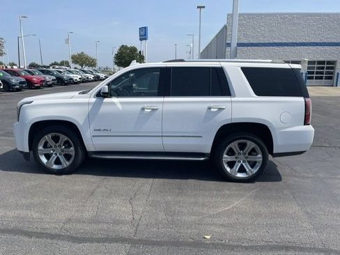 Used 2020 GMC Yukon Denali AWD/4WD image 3