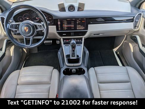 Used 2019 Porsche Cayenne S AWD/4WD image 17