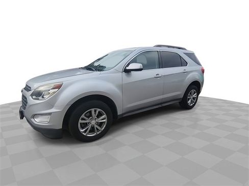 Used 2016 Chevrolet Equinox LT w/ Convenience Package image 4