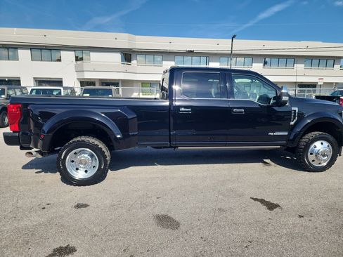 Used 2022 Ford F450 King Ranch w/ King Ranch Ultimate Package image 6