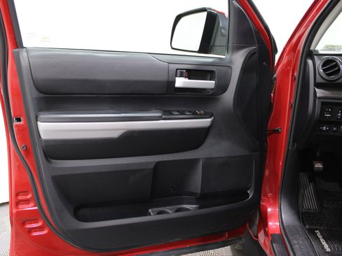 Used 2019 Toyota Tundra SR5 image 6