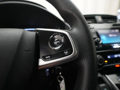 Used 2020 Honda CR-V LX image 18