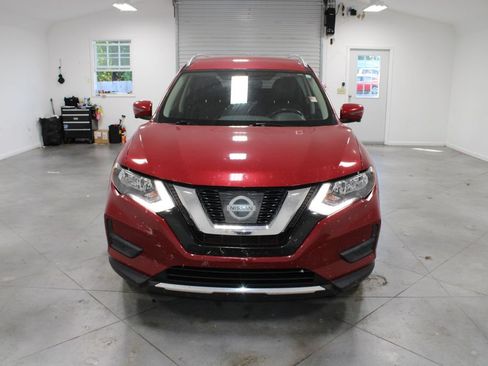 Used 2017 Nissan Rogue SV w/ SV Premium Package AWD/4WD image 3