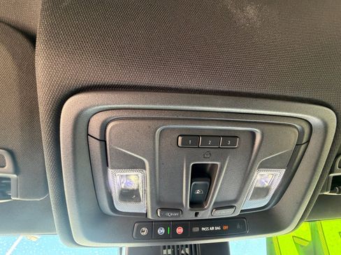 Used 2024 GMC Sierra 1500 AT4 w/ Technology Package image 32