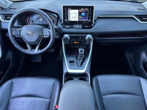 Used 2019 Toyota RAV4 Limited w/ Carpet Mat Package image 17
