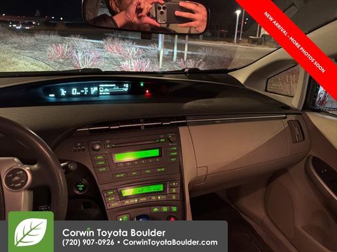 Used 2011 Toyota Prius Two image 10