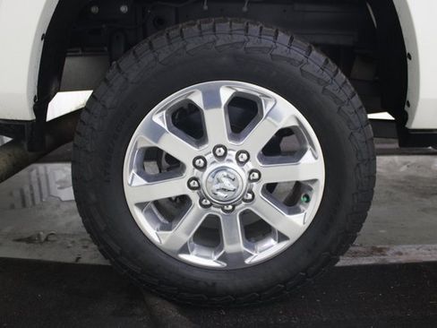 Used 2019 RAM 2500 Laramie image 30