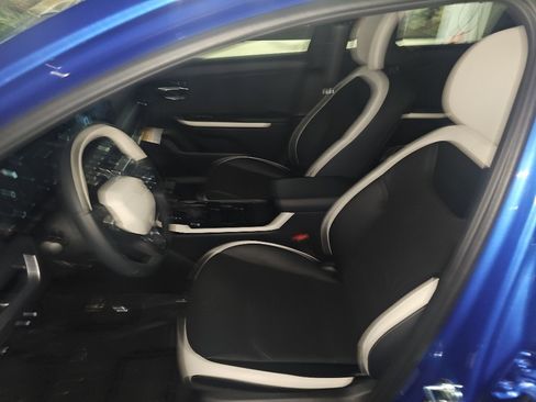 New 2025 Kia K4 GT-Line image 22