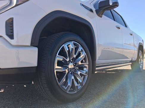 New 2026 GMC Sierra 1500 Denali image 10