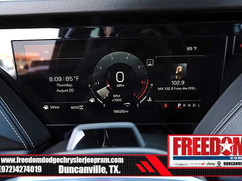 Used 2026 GMC Yukon XL Elevation w/ Elevation Premium Package AWD/4WD image 19