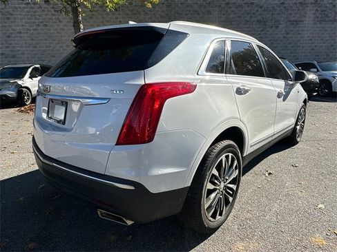 Used 2017 Cadillac XT5 Premium Luxury image 7