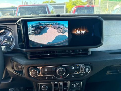 New 2026 Jeep Wrangler Unlimited Sport AWD/4WD image 13