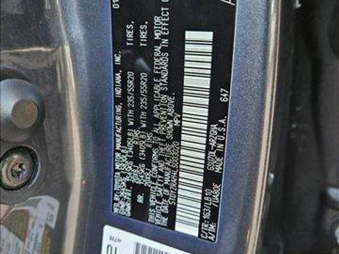 Used 2020 Toyota Highlander Limited FWD image 21