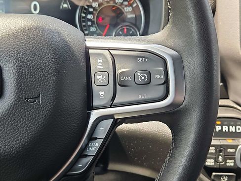 Used 2025 RAM 1500 Big Horn AWD/4WD image 17