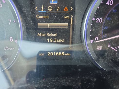 Used 2016 Toyota Highlander Limited FWD image 23