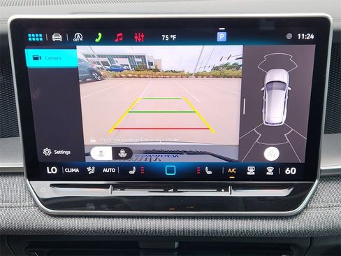 New 2026 Volkswagen Tiguan S image 13