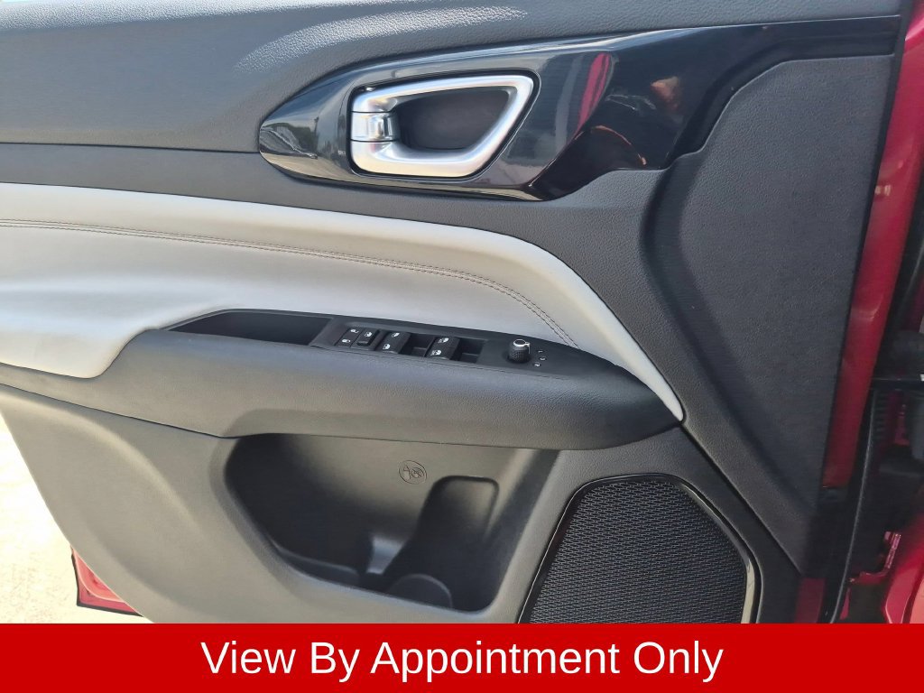 Used 2025 Jeep Compass Limited AWD/4WD image 21