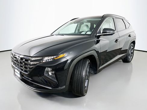 Used 2024 Hyundai Tucson Limited image 3