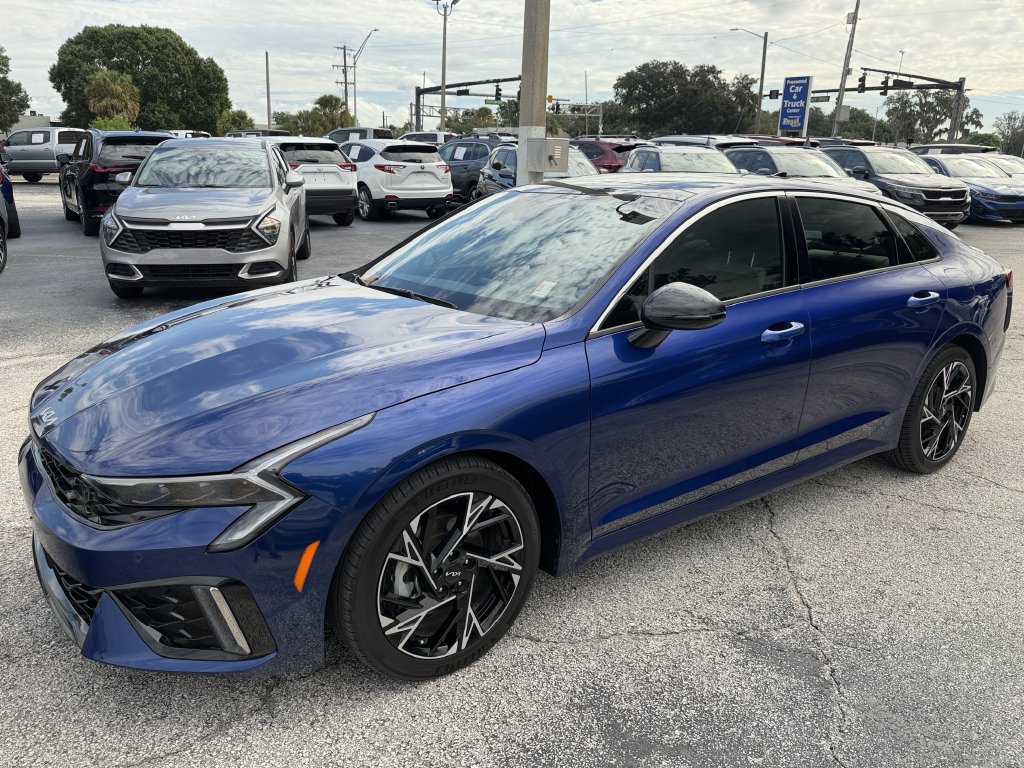 Certified 2025 Kia K5 GT-Line w/ GT-Line Premium Package FWD image 8